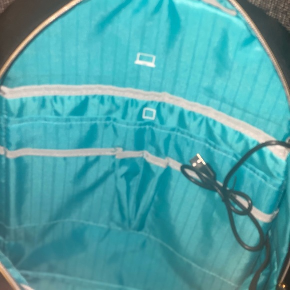KROSER Laptop Backpack - Picture 2 of 3